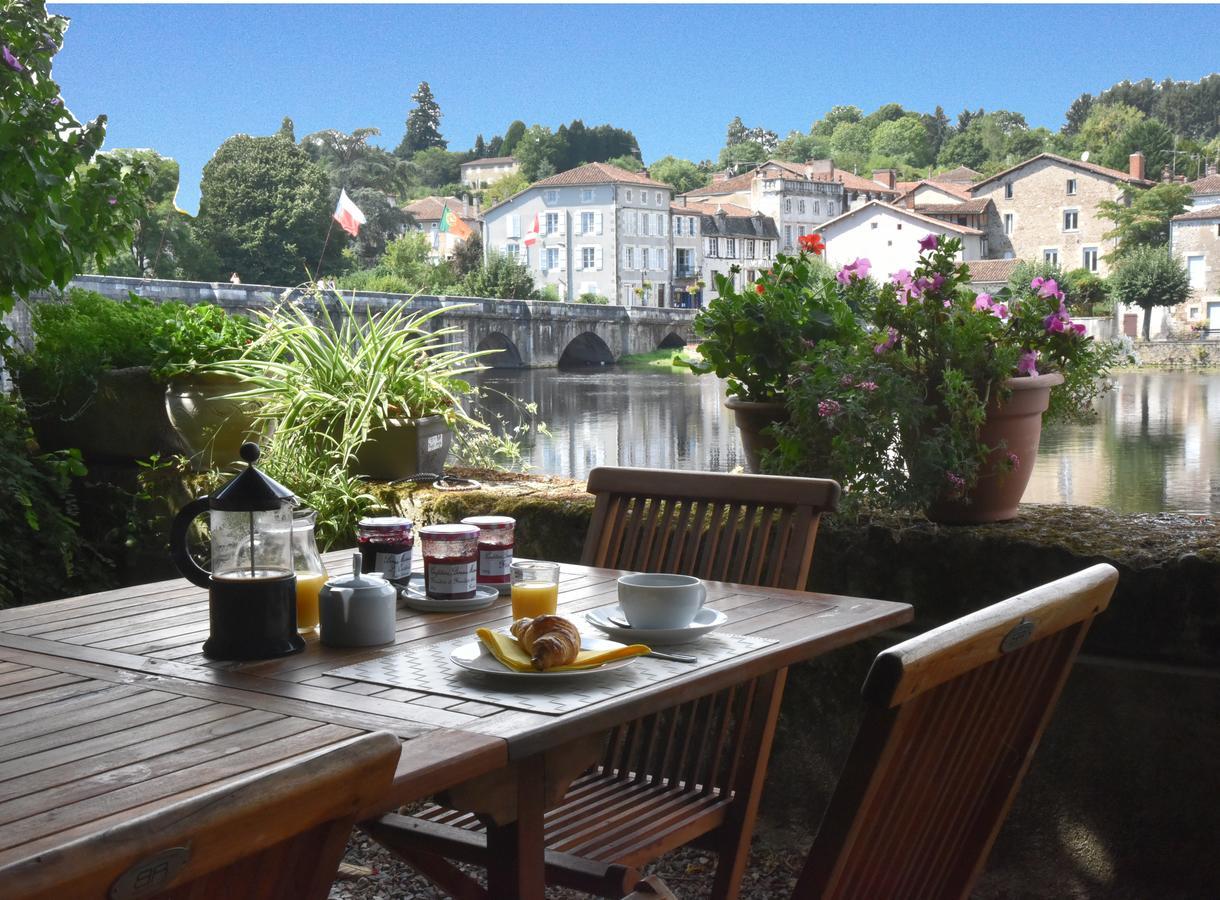 Bed & Breakfast Maison Du Magnolia Confolens